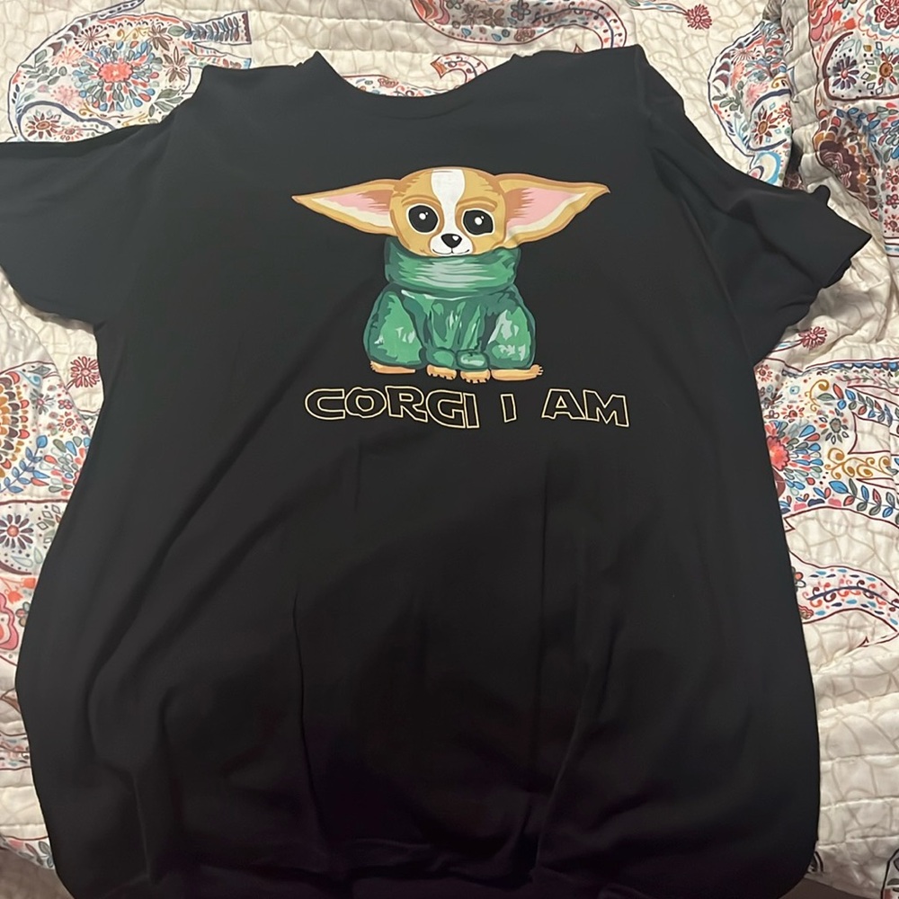 T shirt with Gorgi Yoda
